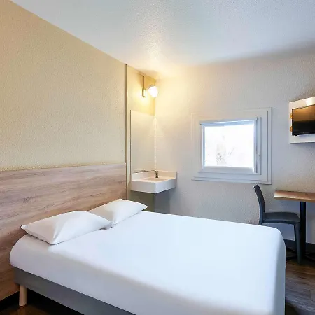 Hotel Hotelf1 Etienne