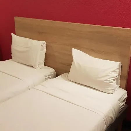 Hotel Hotelf1 Etienne *